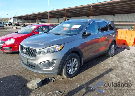 2016 Kia Sorento 2.4L Lx z USA, uszkodzony, nr VIN 5XYPG4A39GG106610